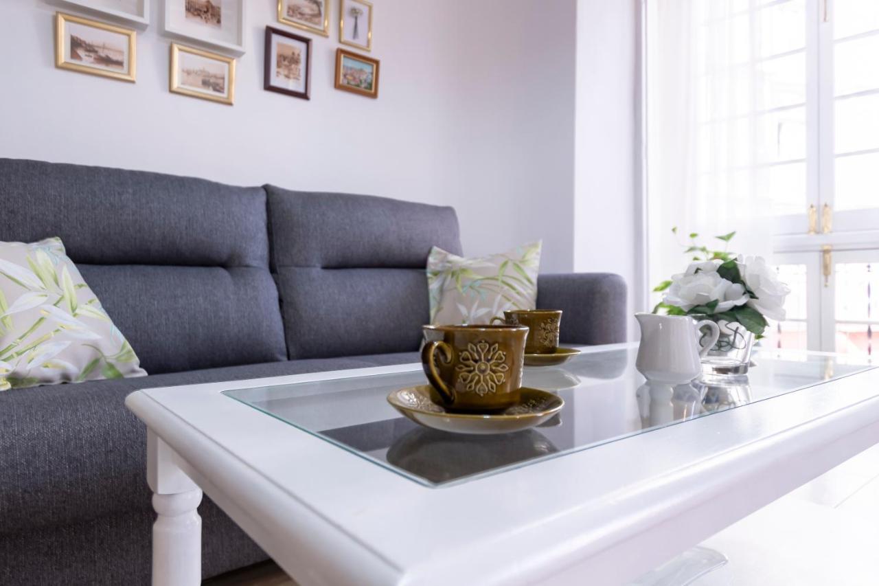 Apartamento Buganvilla Malaga Bagian luar foto